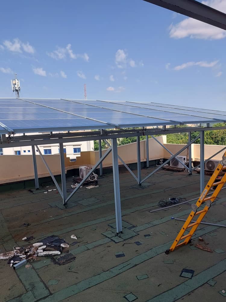 Projet MOHA COM - Énergie solaire Mali terrain