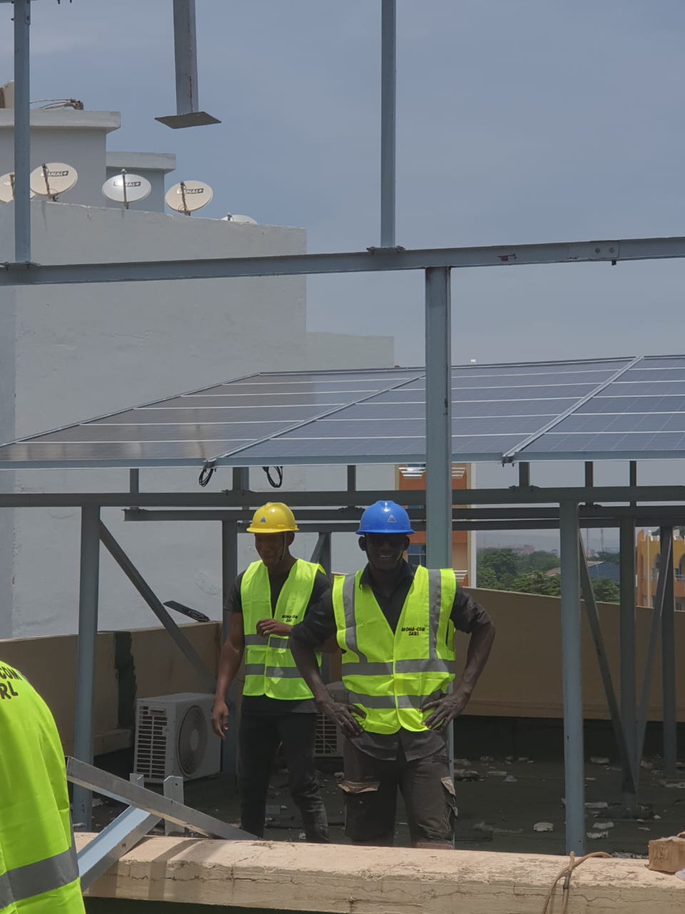 Projet MOHA COM - Technicien MOHA COM énergie solaire
